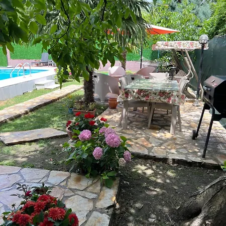 Onuk Villa